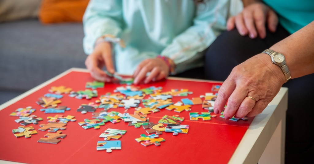 The Missing Piece Jigsaw Team-Building Icebreaker Game